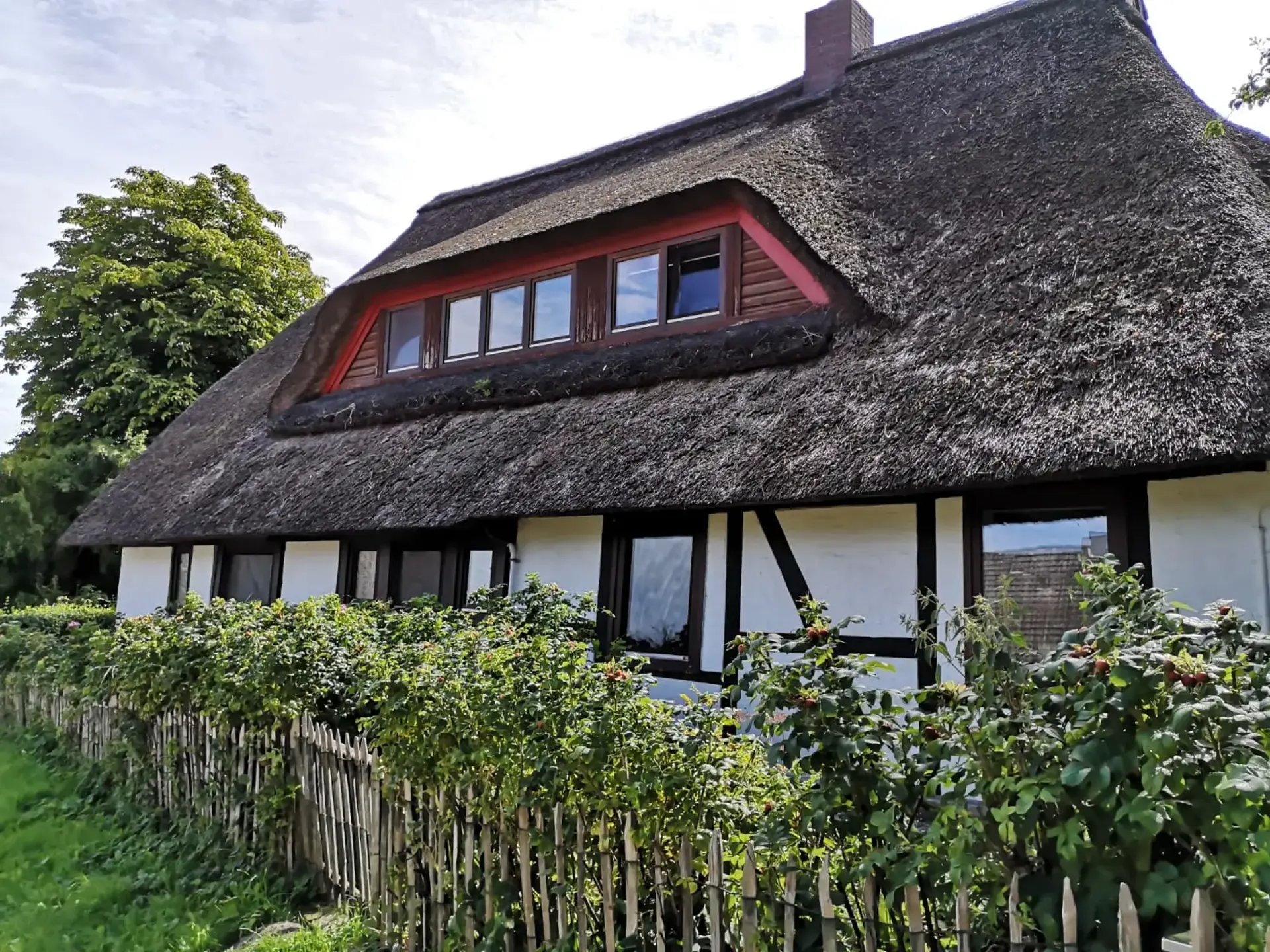 Altes Reetdachhaus in Karpe